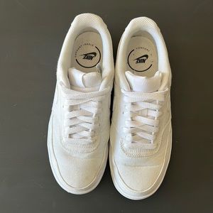 Just don’t wear anymore! Only worn a couple times